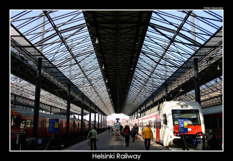 Helsinki_Railway_by_UnUnPentium115.jpg